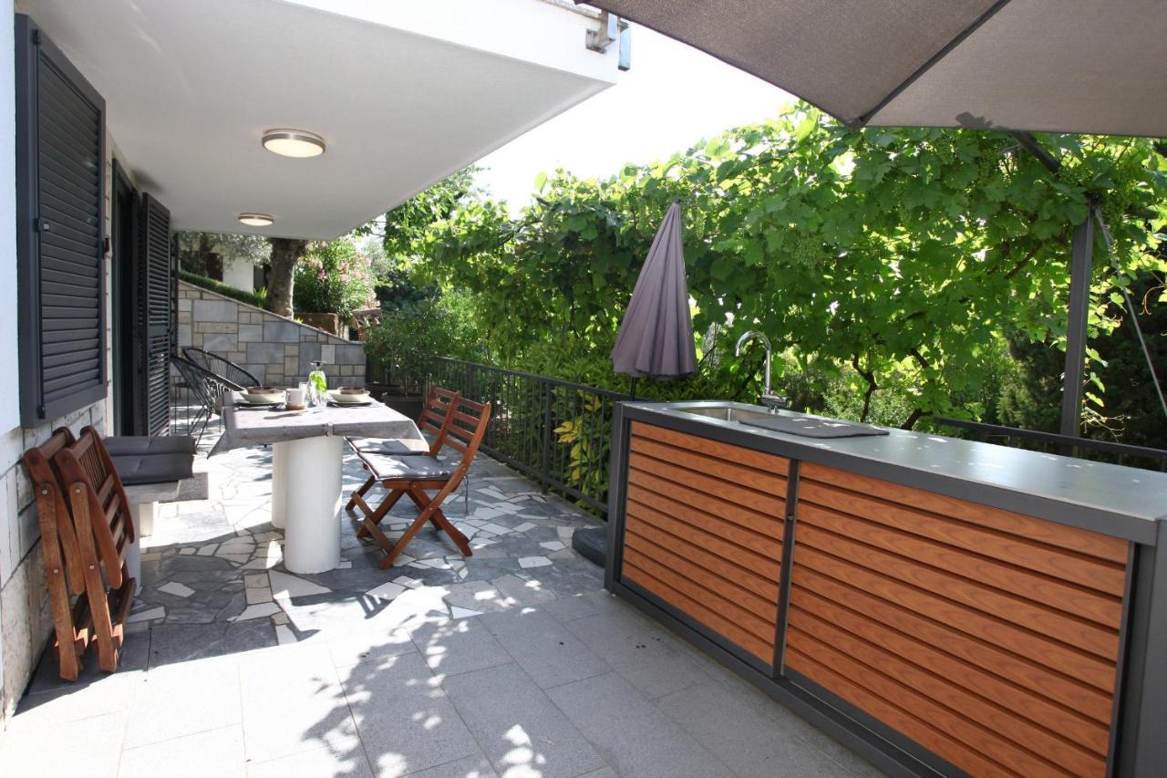 Modern Apartment Parenzana Izma ปอร์โตรอซ ภายนอก รูปภาพ